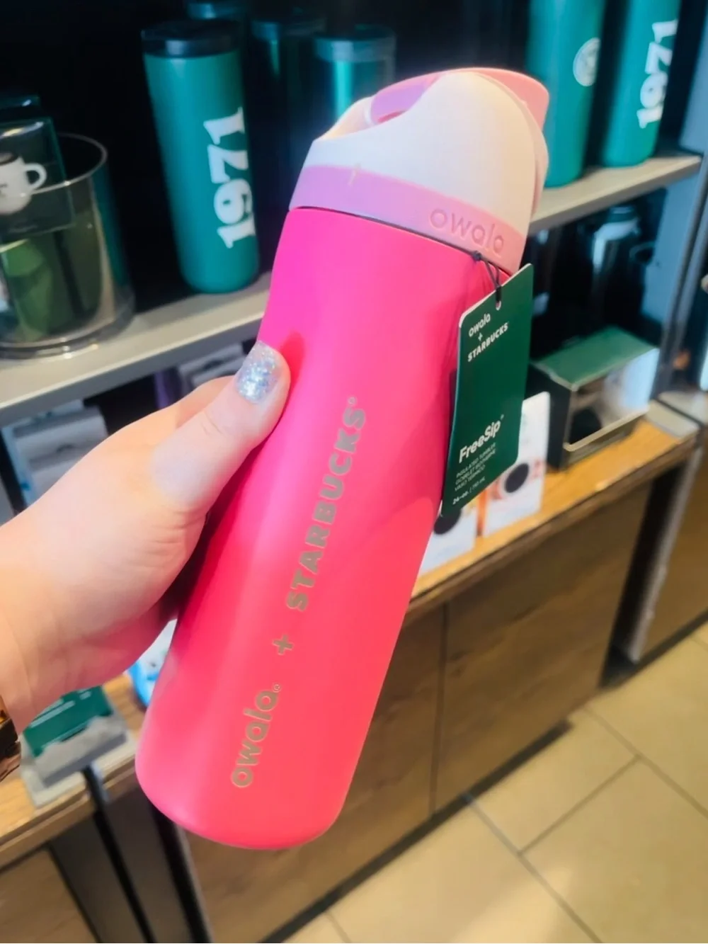 Starbucks x Owala FreeSip Pink Insulated Tumbler Water Bottle 24 oz NEW NWT 2026